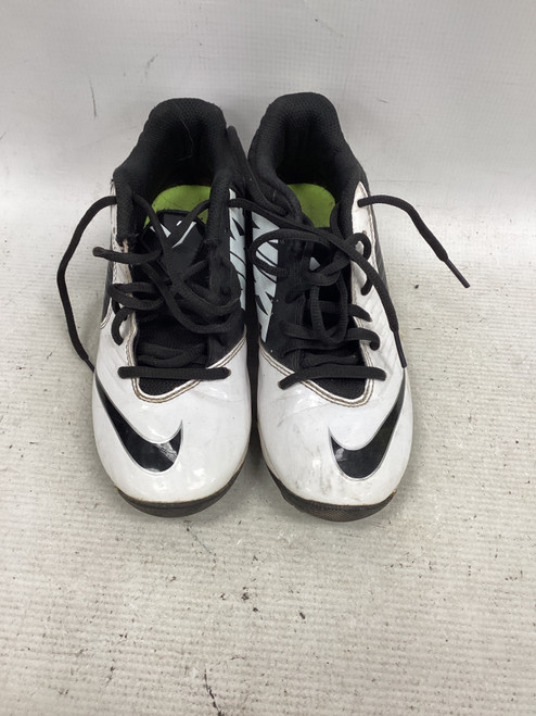 Vist Large View of Product Image Which is Used Nike SHARK BB/SB Cleats White Junior 03
