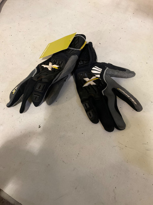 Vist Large View of Product Image Which is Used BB/SB Batting Gloves Black LG