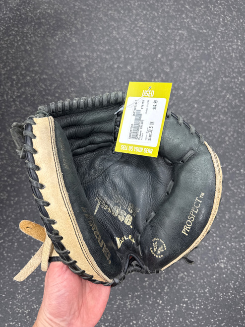 Vist Large View of Product Image Which is Used Mizuno GXC105 BB/SB Catchers RH Throw Brown 32 1/2"