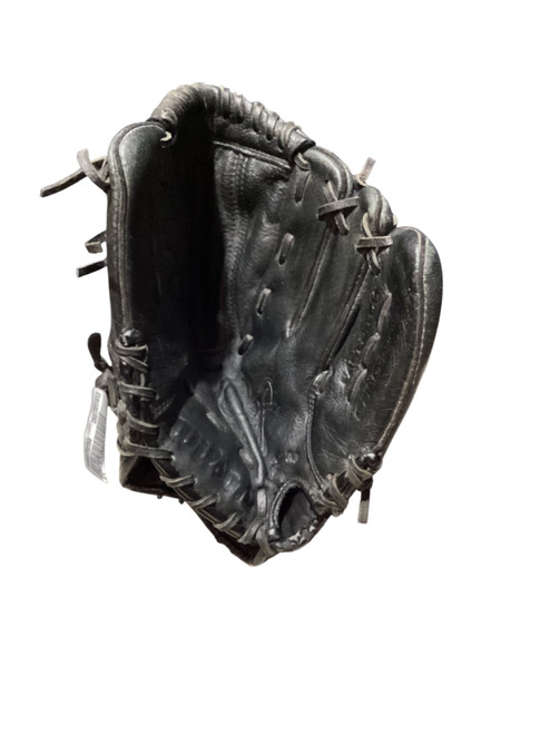 Vist Large View of Product Image Which is Used Wilson A2435 RH Throw Fastpitch Gloves Black 11"
