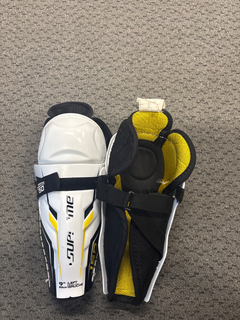Vist Large View of Product Image Which is Used Bauer SUPREME 150 S/G Youth Shin Guards None 9"