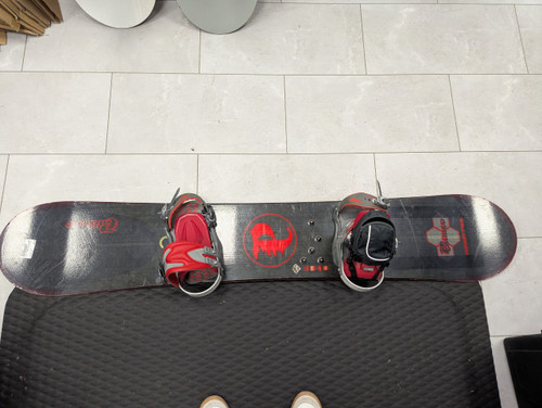 Vist Large View of Product Image Which is Used Palmer HONEYPRO SNOWBOARD Mens Board/Bindings Black And Red 161 cm