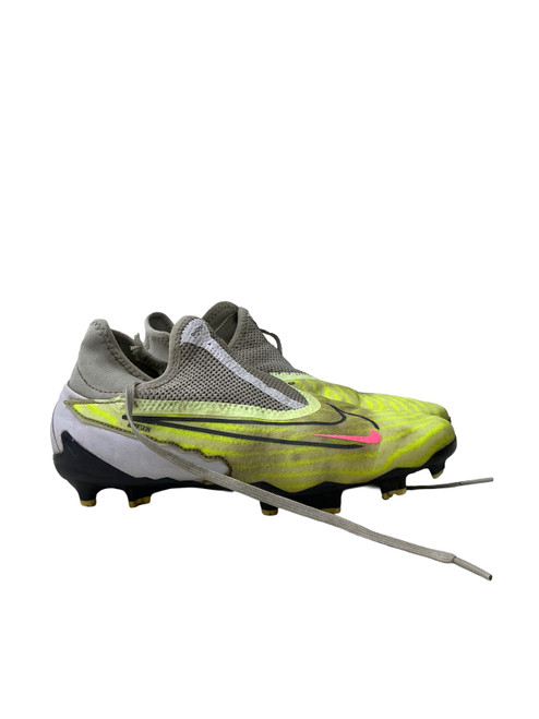 Vist Large View of Product Image Which is Used Nike Soccer Cleats Yellow Junior 05