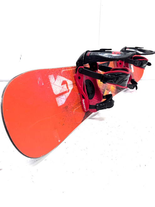 Vist Large View of Product Image Which is Used Burton 140CM LTR BURTON MED BND Boys Board/Binding Orange 140 cm
