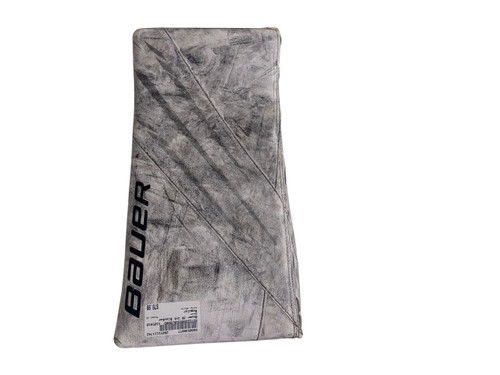 Vist Large View of Product Image Which is Used Bauer 3X Intermediate Goalie Blocker White