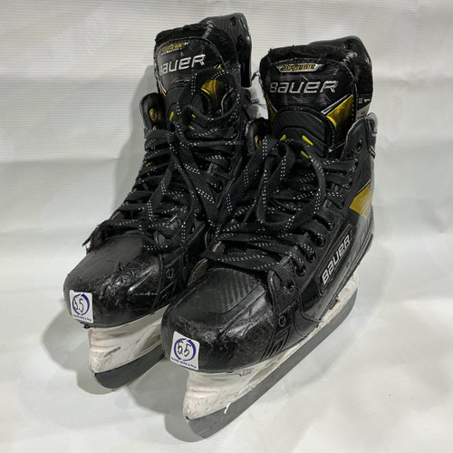 Vist Large View of Product Image Which is Used Bauer SUPREME ULTRA SONIC Intermediate Hockey Skate Intermediate 5.5