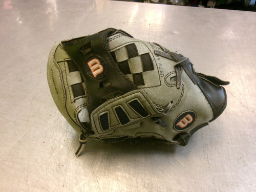 Vist Large View of Product Image Which is Used Wilson EZ CATCH BB/SB Glove LH Throw Grey 10 1/2"