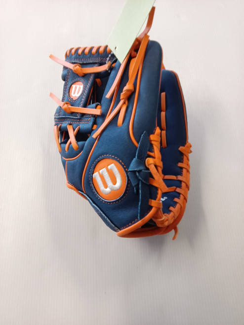 Vist Large View of Product Image Which is Used Wilson A450 BB/SB Glove RH Throw Royal Blue 11 1/2"
