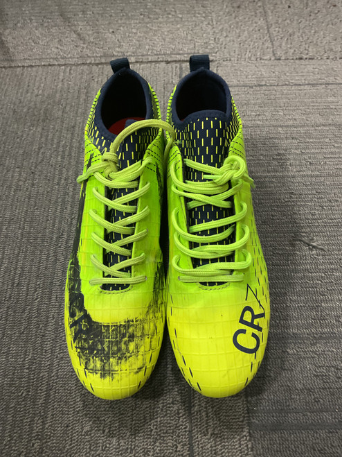 Vist Large View of Product Image Which is Used CR7 SOCCER CLEATS Soccer Cleats Neon Green Senior 8.5