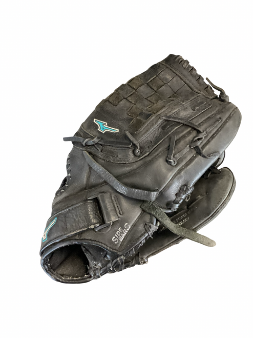 Vist Large View of Product Image Which is Used Mizuno SUPREME FASTPITCH BB/SB Glove RH Throw Black 12 1/2"