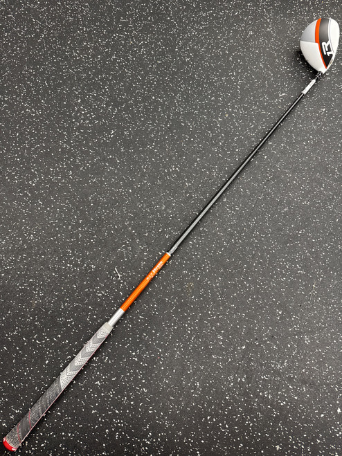 Vist Large View of Product Image Which is Used Taylormade R1 Mens Driver RH 9.5 Degree