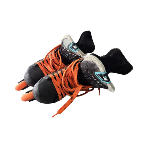 Vist Large View of Product Image Which is Used Tour Skate VOLT KV4 SKATES SZ3 Roller Hockey Skates Black Junior 03