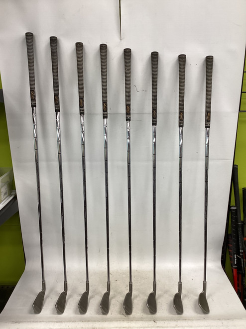 Vist Large View of Product Image Which is Used Ping I10 IRONS Mens Iron Set RH 3I-PW