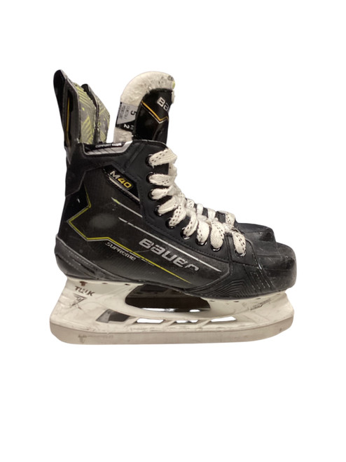 Vist Large View of Product Image Which is Used Bauer M40 SKATES Intermediate Hockey Skate Black Intermediate 5.0