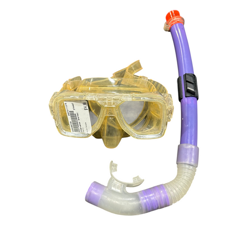 Vist Large View of Product Image Which is Used Oakley Underwater Snorkel Purple