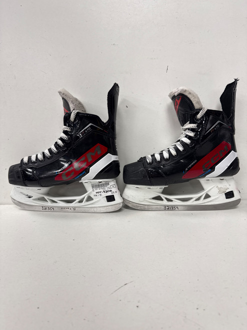 Vist Large View of Product Image Which is Used CCM JETSPEED FT670 Junior Hockey Skate Junior 03 (NEW=$200)