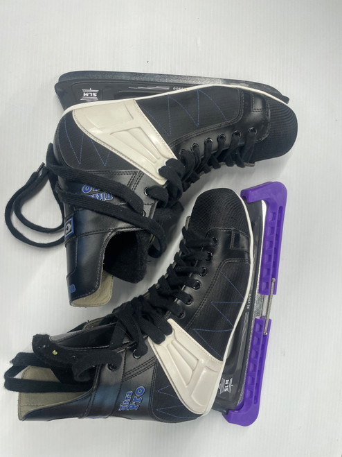 Vist Large View of Product Image Which is Used CCM ULTRA PRO Senior Hockey Skate Senior 11