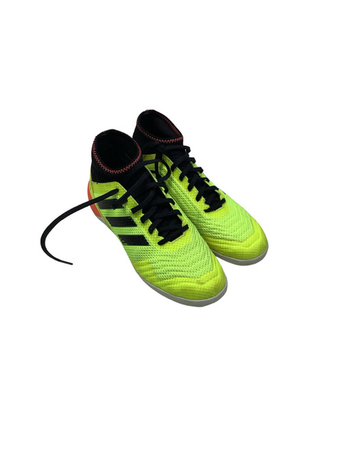 Vist Large View of Product Image Which is Used Adidas PREDATOR Soccer Indoor Shoes Kelly green Senior 6.5