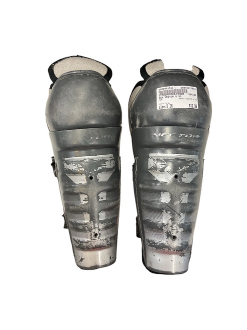 Vist Large View of Product Image Which is Used CCM VECTOR 9 SG Youth Shin Guards Grey 9"