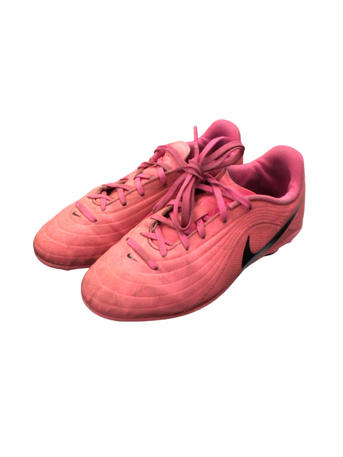 Vist Large View of Product Image Which is Used Nike Soccer Cleats Pink Junior 05