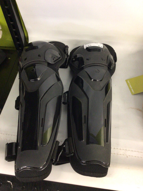 Vist Large View of Product Image Which is Used SCOYCO Junior Shin Guards Black 16"