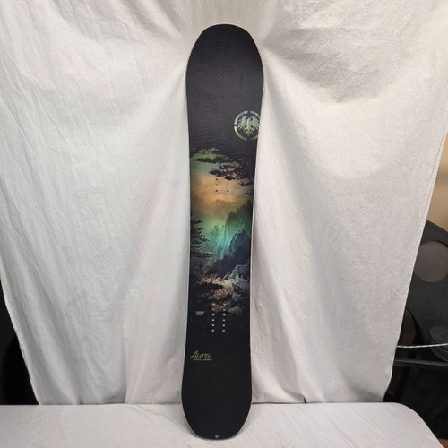 Vist Large View of Product Image Which is Used Never Summer AURA Mens Snowboard Only Black 148 cm