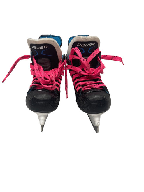 Vist Large View of Product Image Which is Used Bauer XLP Youth Hockey Skate Youth 13.0