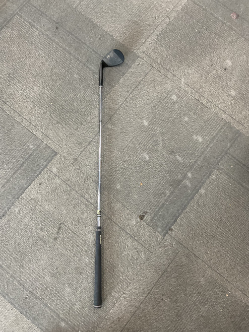 Vist Large View of Product Image Which is Used Cleveland 588 RTX Golf Chipper RH 60 Degree