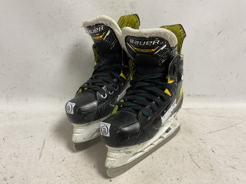 Vist Large View of Product Image Which is Used Bauer SUPREME M4 Junior Hockey Skate Junior 02