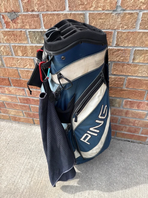 Vist Large View of Product Image Which is Used Ping TRAVERSE Mens Cart Bag Carolina Blue