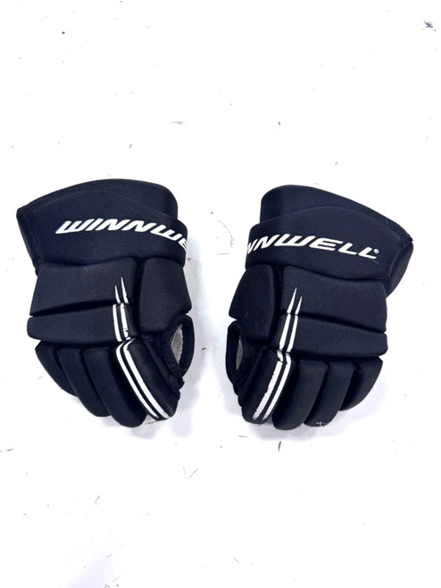 Vist Large View of Product Image Which is Used WinnWell GLOVE Youth Gloves Black 9"