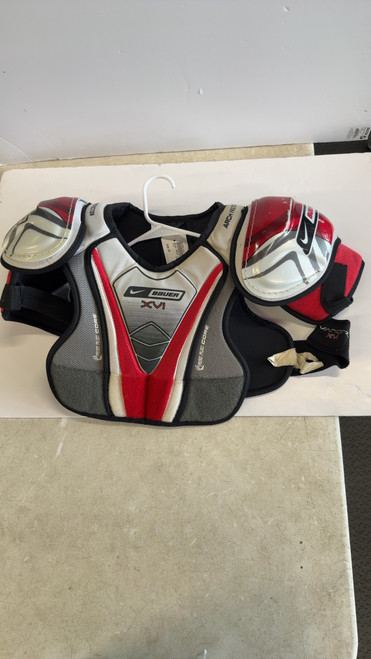 Vist Large View of Product Image Which is Used Bauer VAPOR XVI S/P Senior Shoulder Pads SM