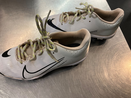 Vist Large View of Product Image Which is Used Nike NIKE DIAMOND BB/SB Cleats White Junior 04.5