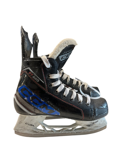 Vist Large View of Product Image Which is Used CCM FT680 Youth Hockey Skate Youth 13.5