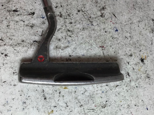 Vist Large View of Product Image Which is Used Taylormade PRO-FORMANCE Mens Putter RH