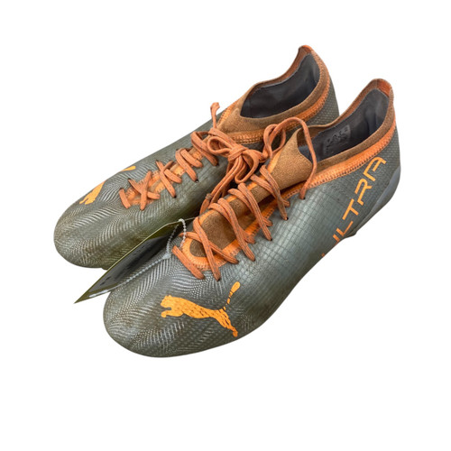 Vist Large View of Product Image Which is Used Puma Soccer Cleats Grey Senior 8