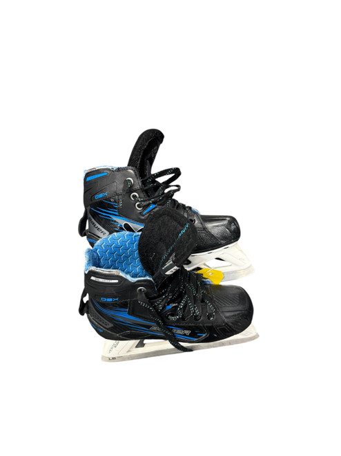 Vist Large View of Product Image Which is Used Bauer GSX Junior Goalie Skate Junior 01.5
