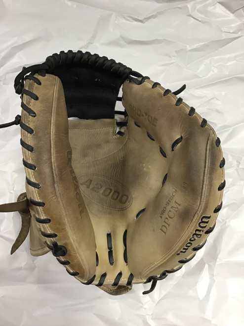 Vist Large View of Product Image Which is Used Wilson A2000 DPCM BB Catchers RH Throw Brown 33"