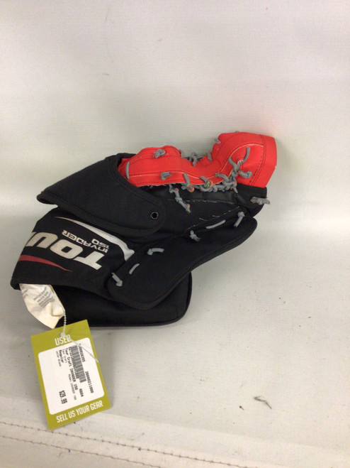 Vist Large View of Product Image Which is Used Tour Craft INVADER 150 Junior Goalie Catcher Black