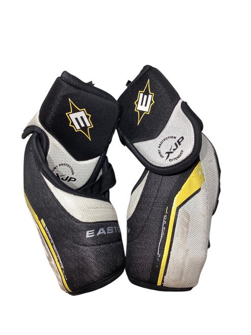Vist Large View of Product Image Which is Used Easton EQ20 Senior Elbow Pads MD