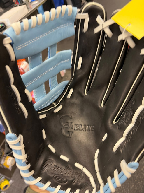 Vist Large View of Product Image Which is Used Rawlings GGE140HBCB BB/SB Glove RH Throw Black And Carolina Blue 14"