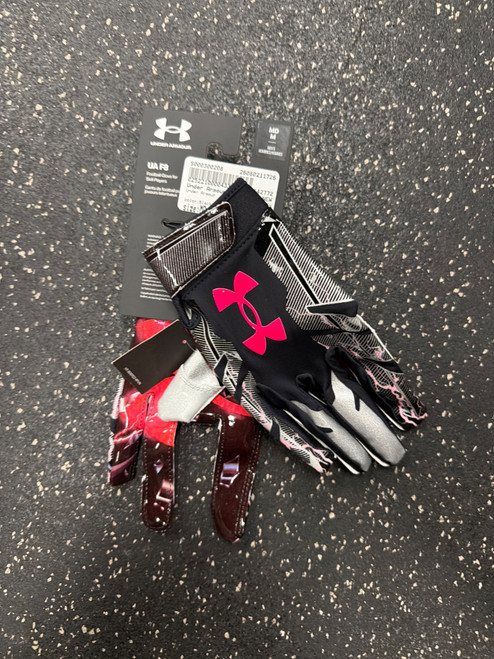 Vist Large View of Product Image Which is Used Under Armour F8 GLOVES NEW FB Gloves Black And Pink MD