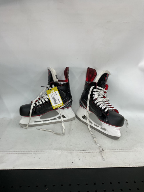 Vist Large View of Product Image Which is Used Bauer VAPOR Senior Hockey Skate Senior 9