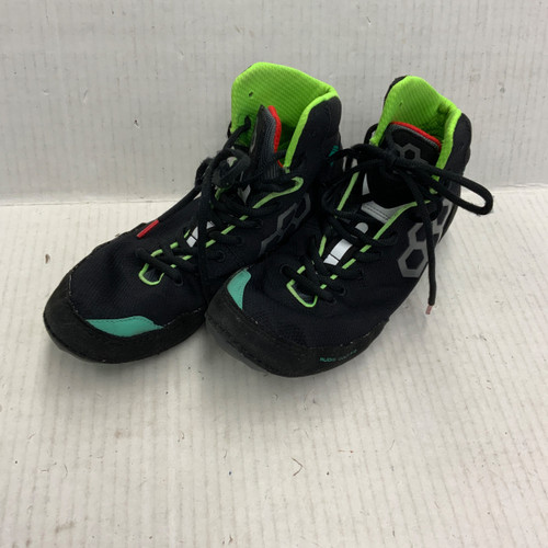 Vist Large View of Product Image Which is Used Rudis Wrestling Shoes Black Senior 10.5