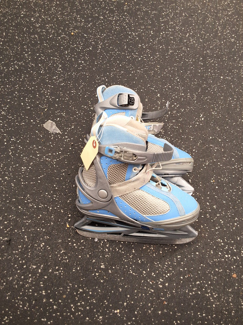 Vist Large View of Product Image Which is Used Jackson SOFTEC 1-3 Girls Softboot Skate Royal Blue Adjustable