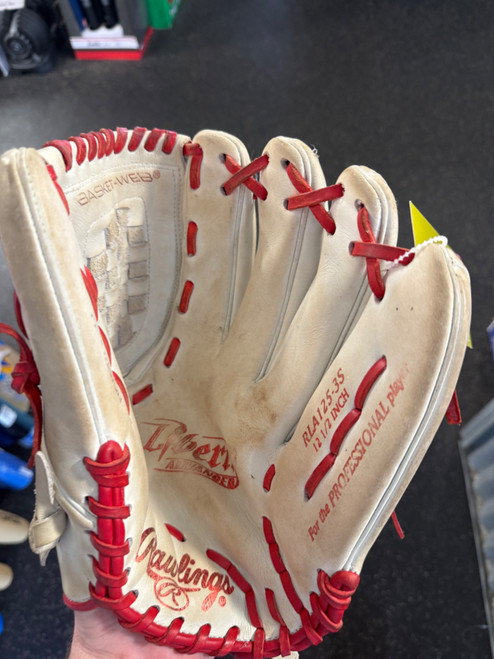 Vist Large View of Product Image Which is Used Rawlings RLA125-3S BB/SB Glove RH Throw White 12 1/2"
