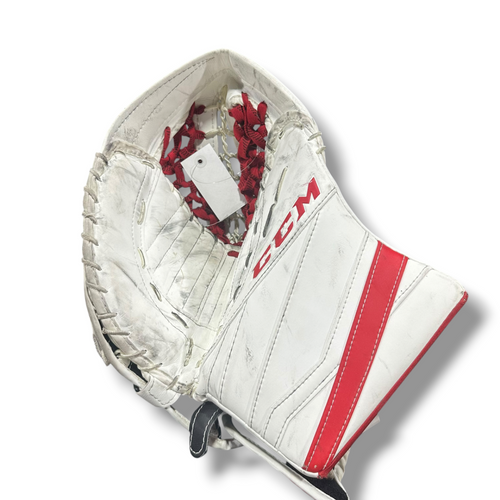 Vist Large View of Product Image Which is Used CCM E3.9 Senior Goalie Catcher White