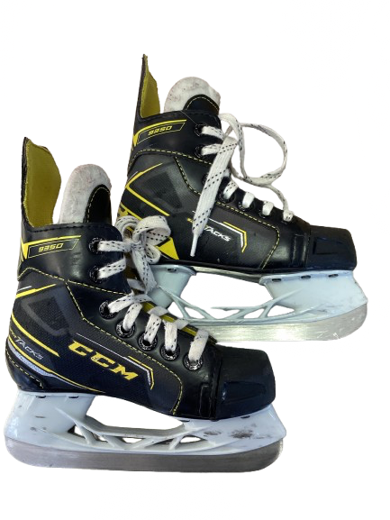 Vist Large View of Product Image Which is Used CCM SUPER TACKS 9350 Youth Hockey Skate Youth 10.0