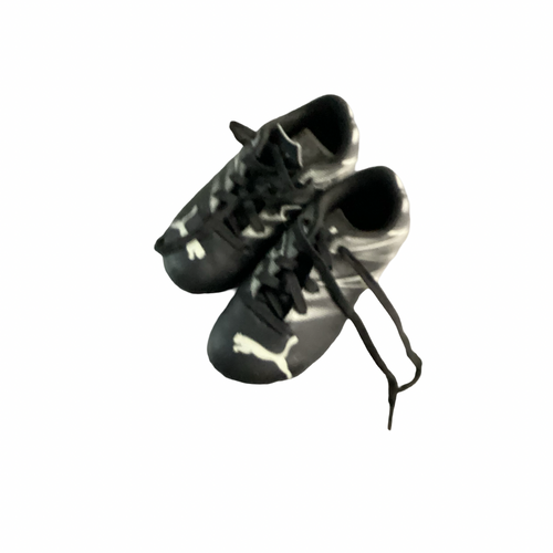 Vist Large View of Product Image Which is Used Puma Soccer Cleats Orange Youth 08.0