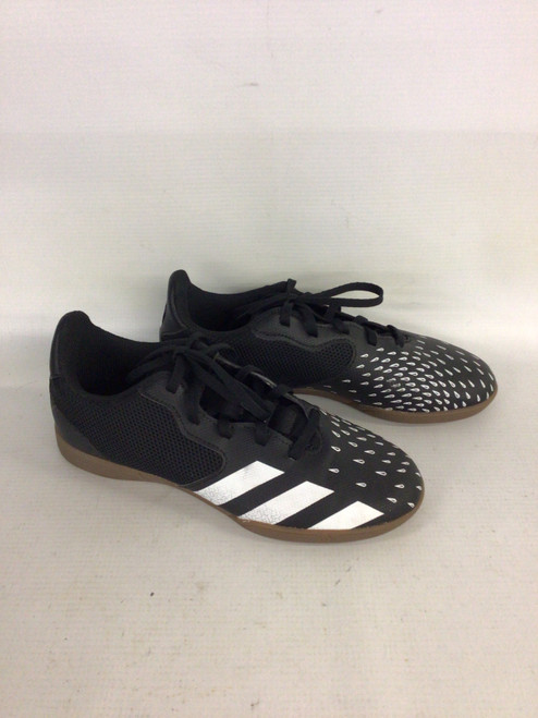 Vist Large View of Product Image Which is Used Adidas Soccer Indoor Shoes Black Junior 04.5